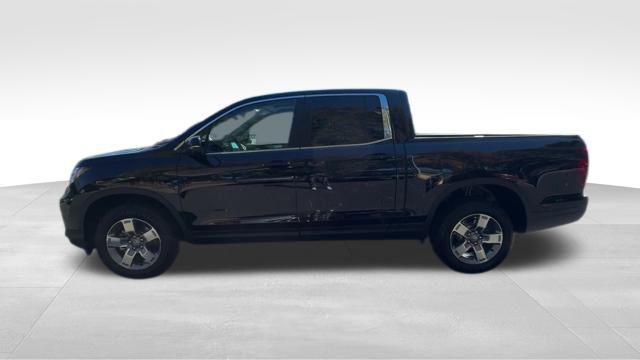 new 2026 Honda Ridgeline car, priced at $40,800