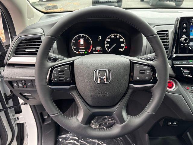 new 2026 Honda Odyssey car, priced at $46,140