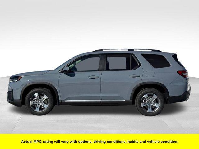 new 2026 Honda Pilot car, priced at $44,496