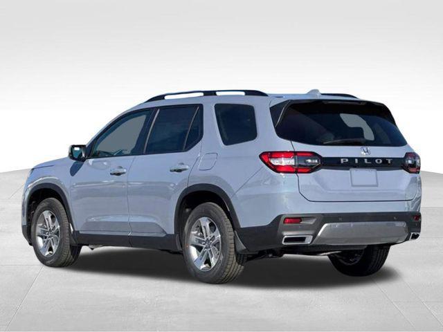 new 2026 Honda Pilot car, priced at $44,496