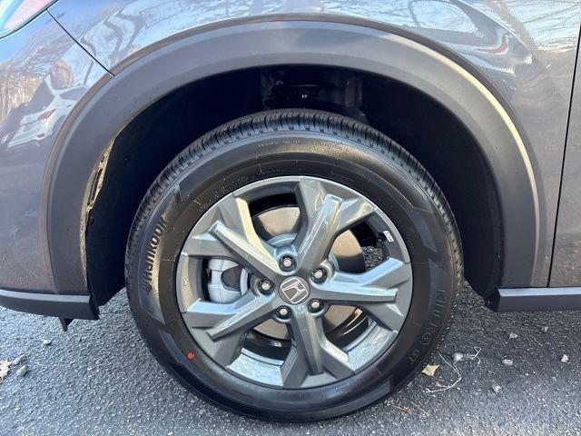 new 2026 Honda HR-V car, priced at $27,650