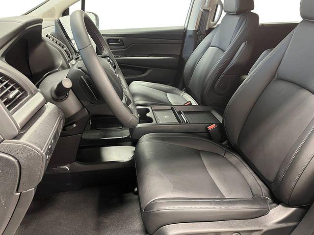 new 2026 Honda Odyssey car, priced at $44,290