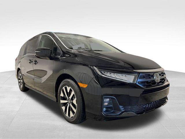 new 2026 Honda Odyssey car, priced at $44,290