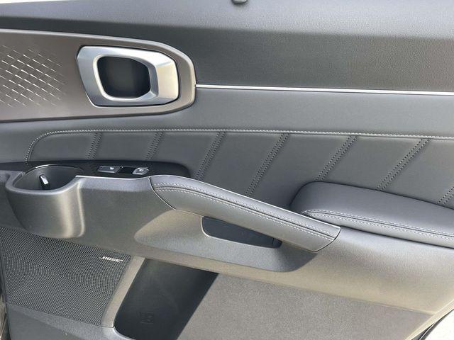 new 2026 Kia Sorento Hybrid car, priced at $44,278