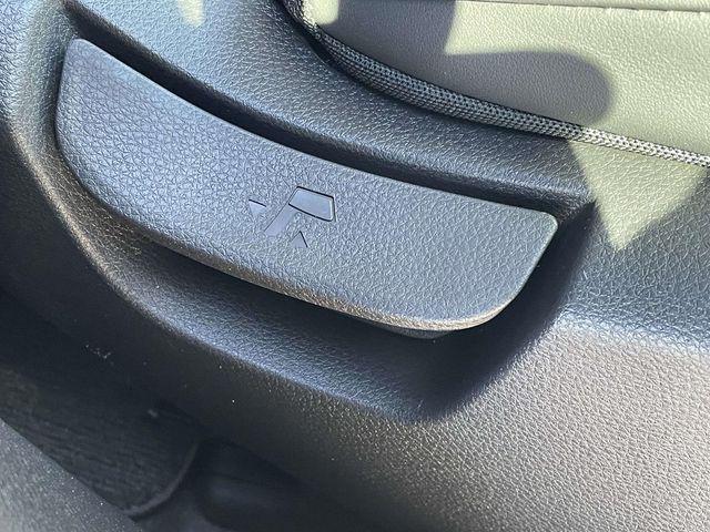 new 2026 Kia Carnival Hybrid car, priced at $39,987