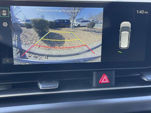 new 2026 Kia Carnival Hybrid car, priced at $39,987