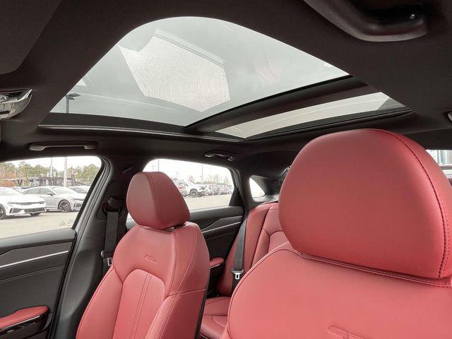 new 2026 Kia K5 car, priced at $31,024