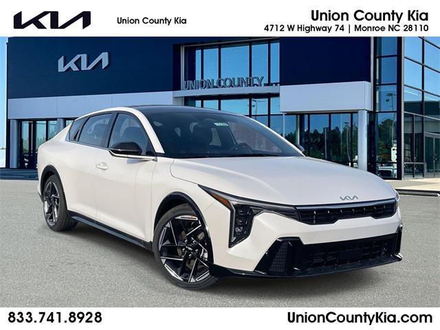 new 2025 Kia K4 car, priced at $26,315