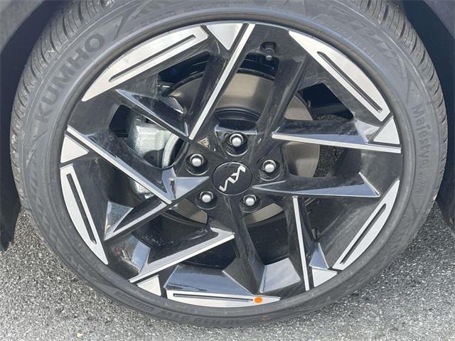 new 2025 Kia K4 car, priced at $26,315