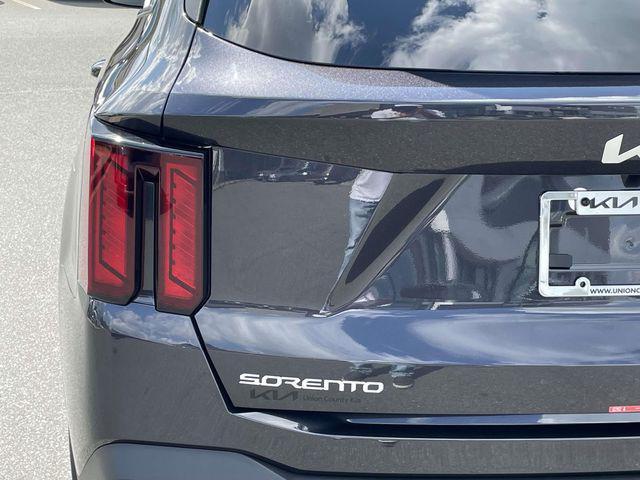 used 2026 Kia Sorento car, priced at $30,900