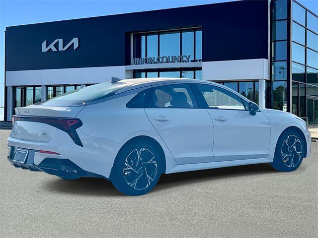 new 2026 Kia K5 car, priced at $28,644