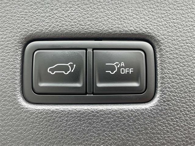 new 2026 Kia Carnival Hybrid car, priced at $50,974