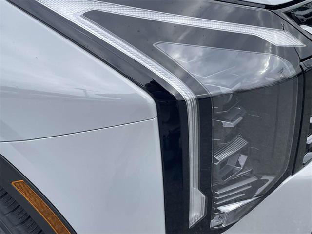 new 2026 Kia Sportage car, priced at $30,768