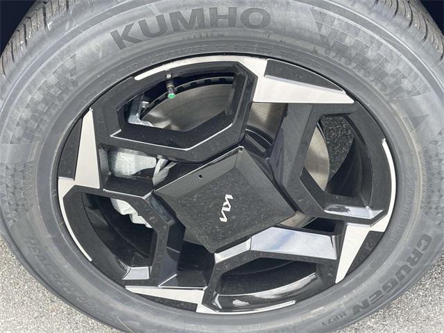 new 2026 Kia Sportage car, priced at $30,768