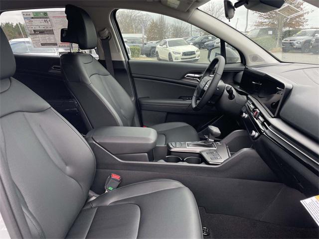 new 2026 Kia Sportage car, priced at $30,768