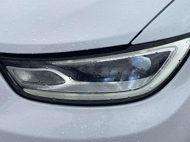 used 2024 Chrysler Pacifica car, priced at $27,900