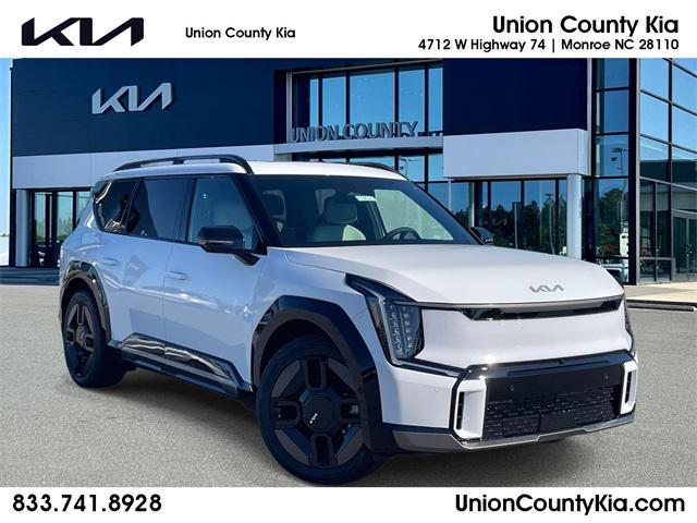 new 2026 Kia EV9 car, priced at $59,580