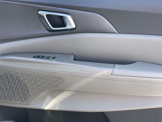 new 2026 Kia Carnival car, priced at $40,853