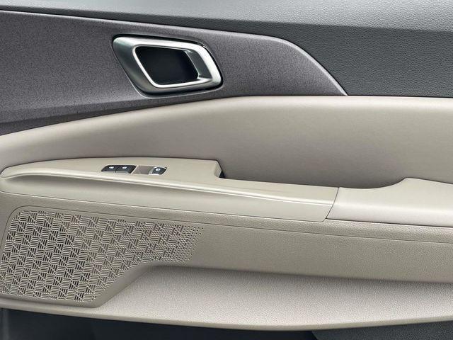 new 2026 Kia Carnival Hybrid car, priced at $43,090