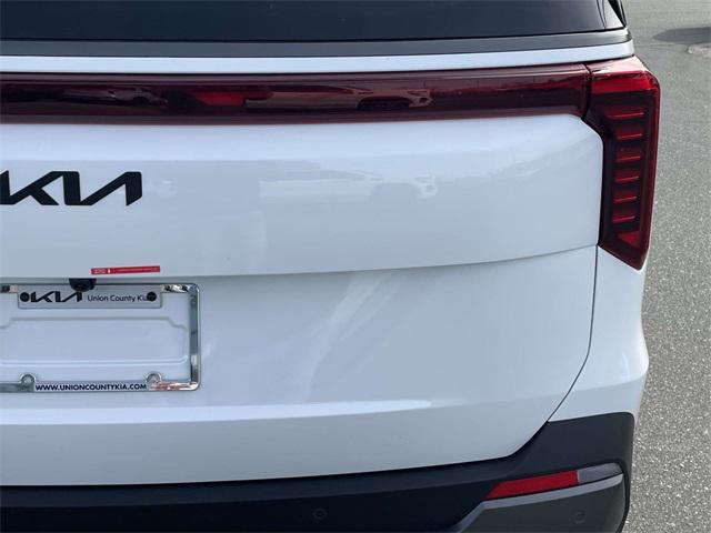 new 2026 Kia Carnival car, priced at $53,285