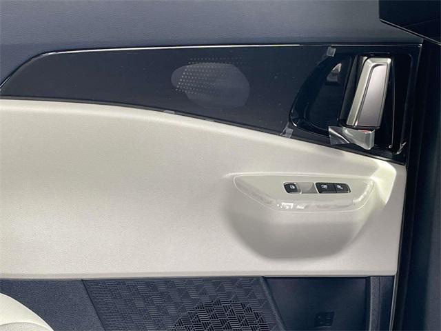 new 2026 Kia Carnival car, priced at $53,285