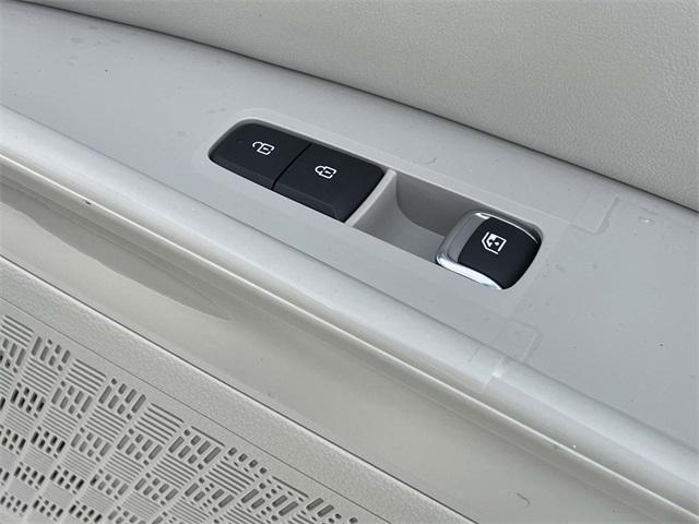 new 2026 Kia Carnival car, priced at $53,285