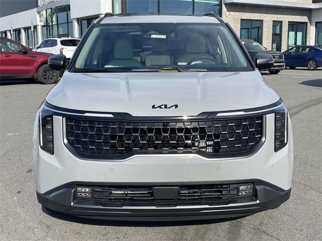 new 2026 Kia Carnival Hybrid car, priced at $53,035