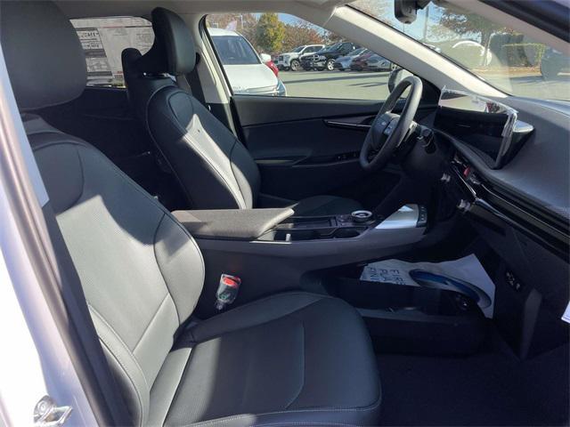 new 2025 Kia EV6 car, priced at $39,075