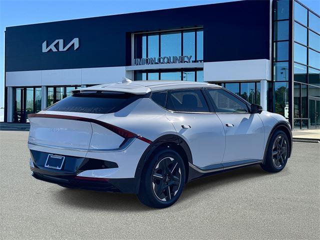new 2025 Kia EV6 car, priced at $39,075