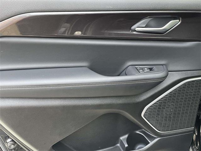 used 2022 Jeep Grand Cherokee L car, priced at $26,699