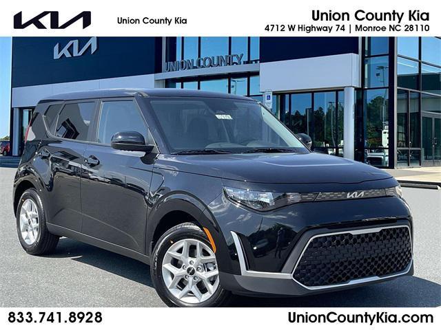 new 2025 Kia Soul car, priced at $22,405
