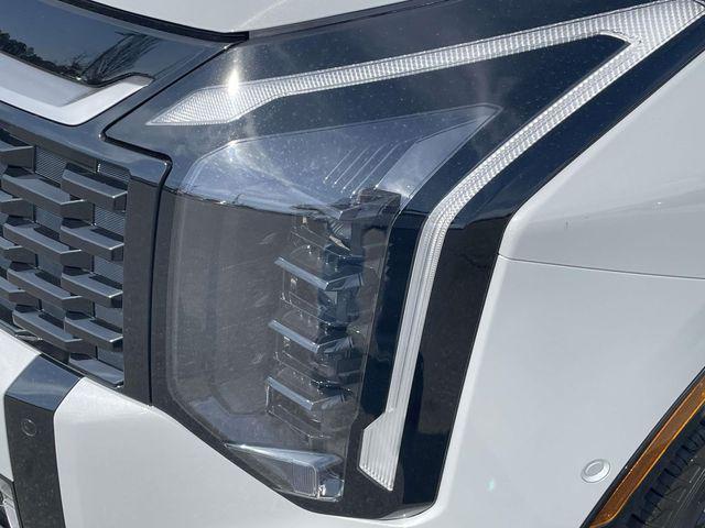 new 2026 Kia Sportage car, priced at $37,746