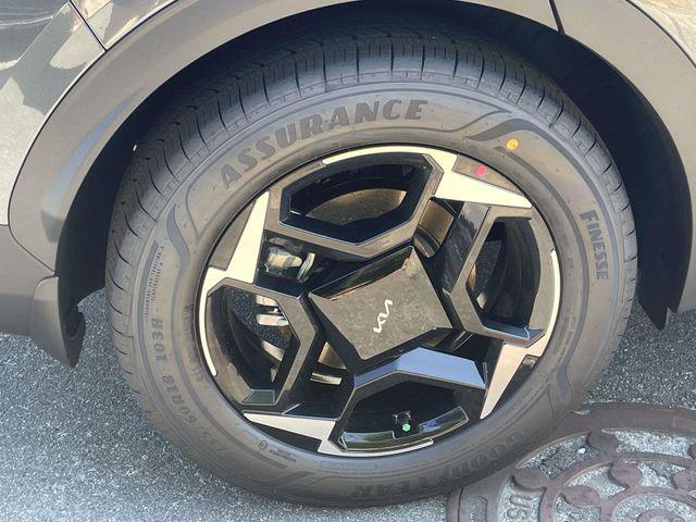 new 2026 Kia Sportage car, priced at $32,669