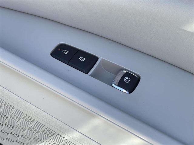 new 2026 Kia Carnival car, priced at $52,535