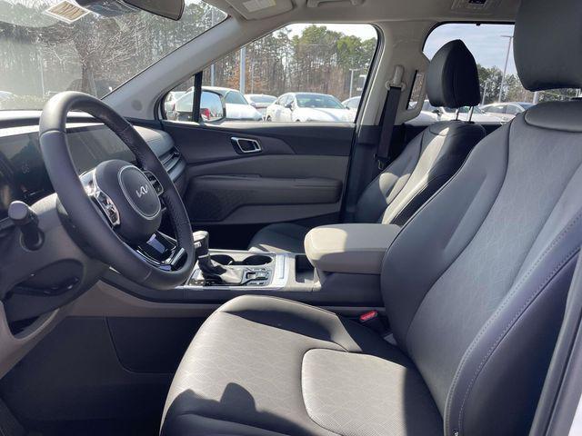 new 2026 Kia Carnival car, priced at $40,853