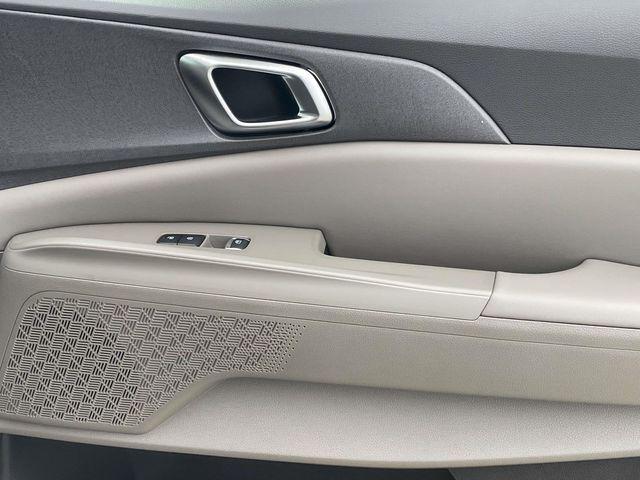 new 2026 Kia Carnival car, priced at $40,853