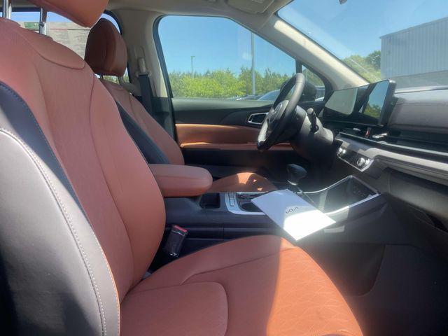 new 2026 Kia Carnival car, priced at $43,884