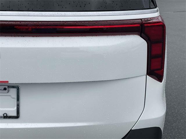 new 2026 Kia Carnival car, priced at $39,765