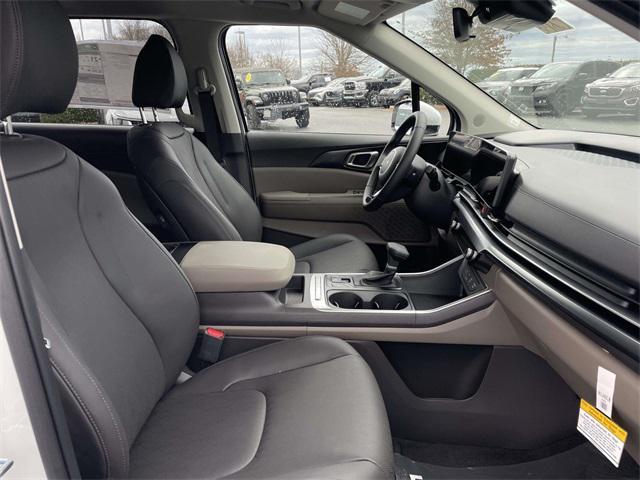 new 2026 Kia Carnival car, priced at $39,765