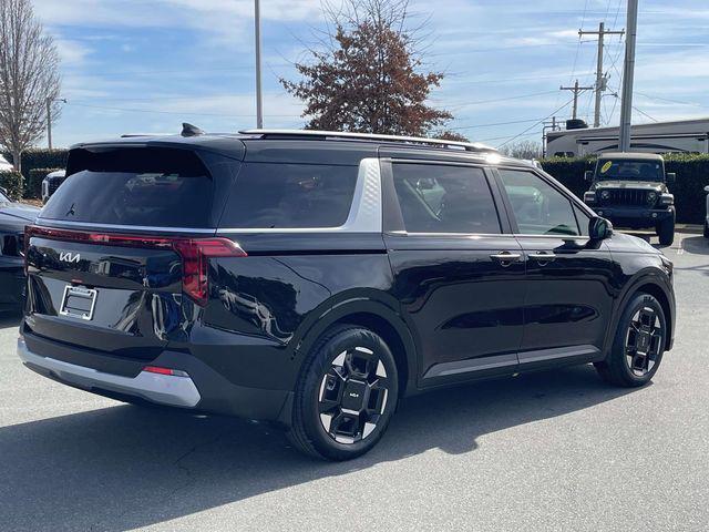 new 2026 Kia Carnival car, priced at $40,853