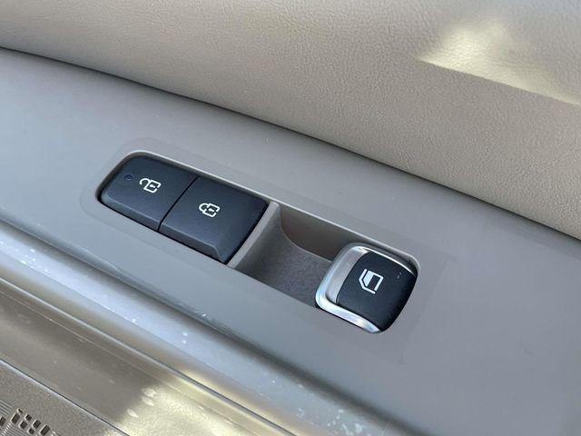 new 2026 Kia Carnival Hybrid car, priced at $41,511