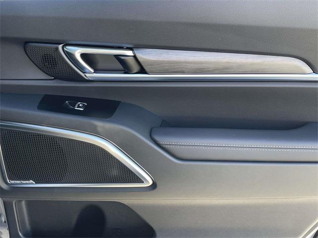 new 2025 Kia Telluride car, priced at $46,860