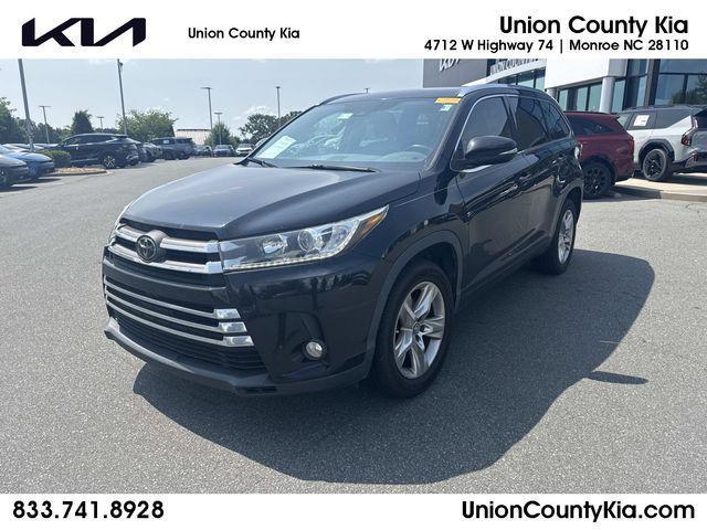 used 2018 Toyota Highlander car, priced at $21,360