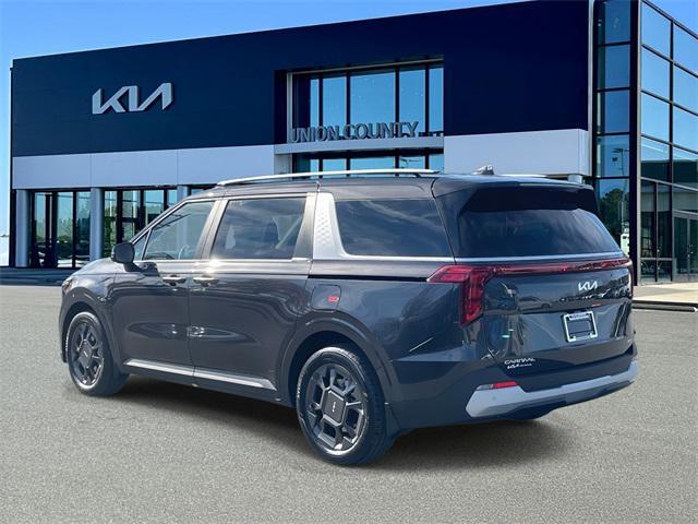 new 2026 Kia Carnival Hybrid car, priced at $43,520