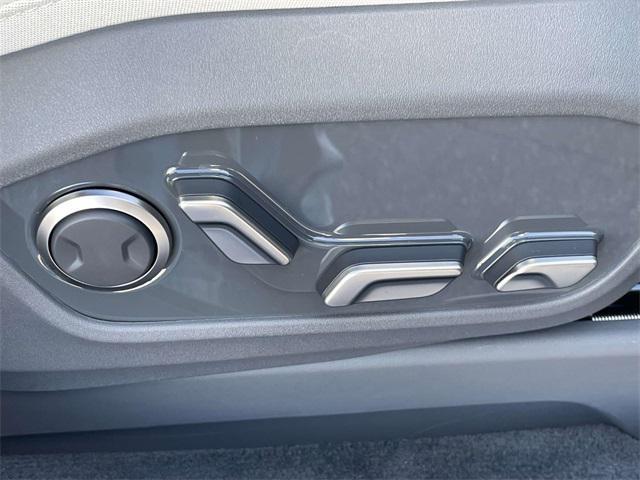 new 2026 Kia EV9 car, priced at $62,180