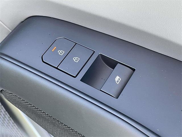 new 2026 Kia EV9 car, priced at $62,180