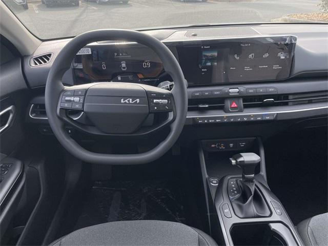 new 2025 Kia K4 car, priced at $22,270