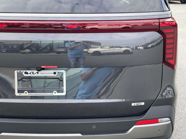 new 2026 Kia Carnival Hybrid car, priced at $50,654