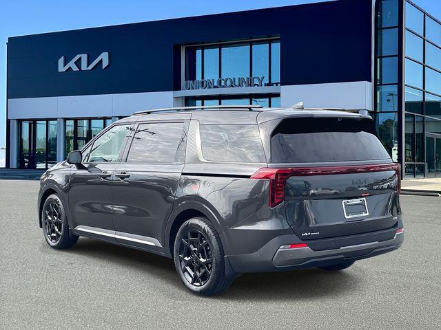 new 2026 Kia Carnival Hybrid car, priced at $50,654