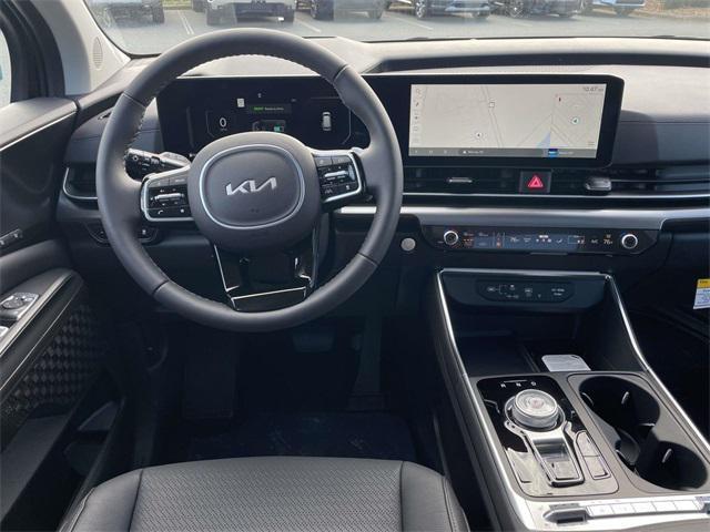 new 2026 Kia Carnival Hybrid car, priced at $53,035